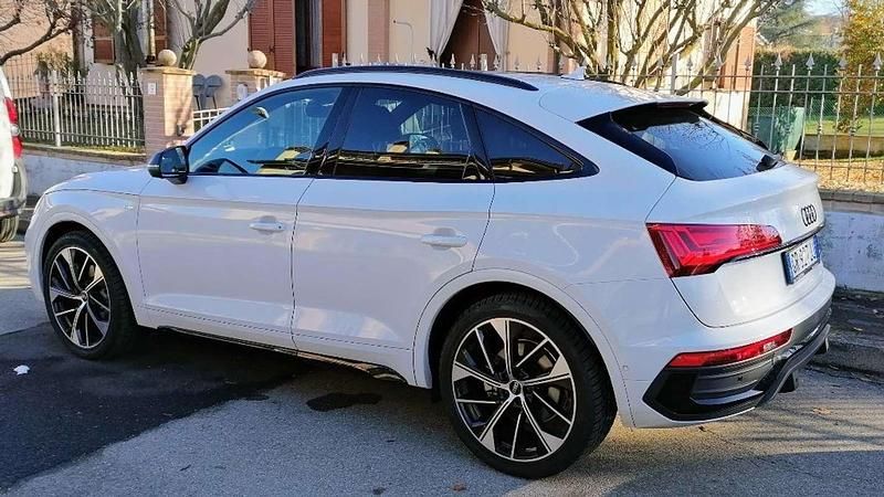 Usata Audi Q5 Sportback S-Line 204 CV (150 kW) 2023 Bianco SUV