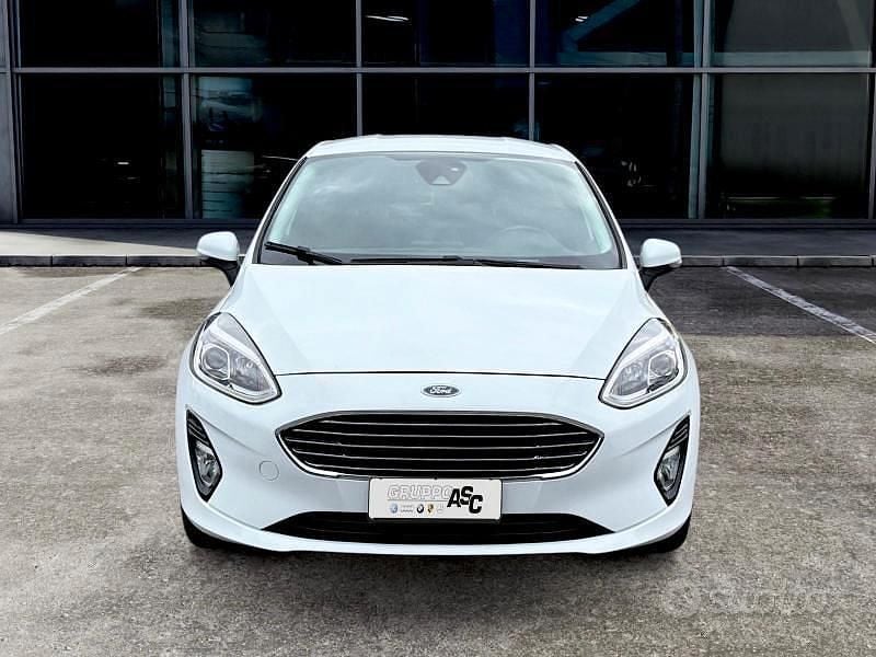 Usata Ford Fiesta Titanium 86 CV (63 kW) 2018 Viola Berlina