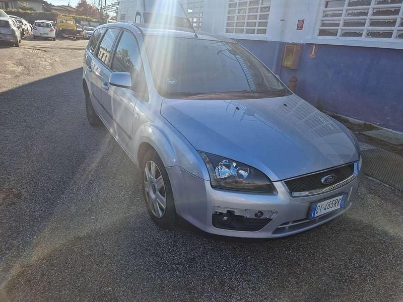 Usata Ford Focus Style 90 CV (66 kW) 2006 Other Station wagon
