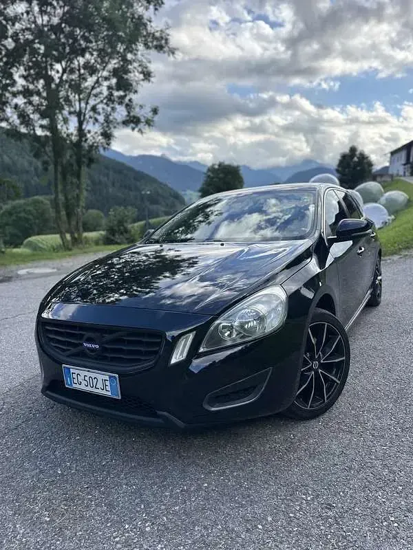 Usata Volvo V60 Summum 205 CV (150 kW) 2011 Station wagon