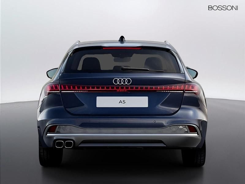 Nuova Audi A5 Advanced 204 CV (150 kW) 2026 Blu Station wagon