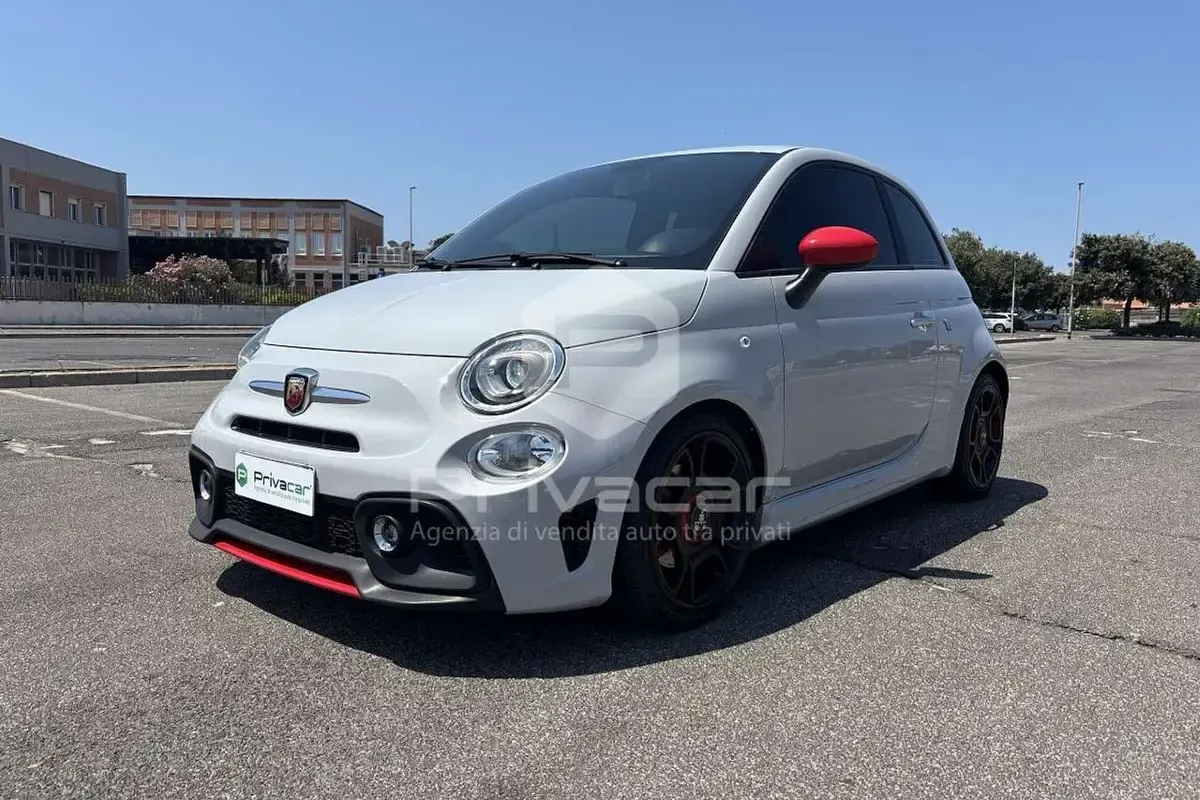 Usata Abarth 595 165 CV (121 kW) 2022 Grigio Utilitaria