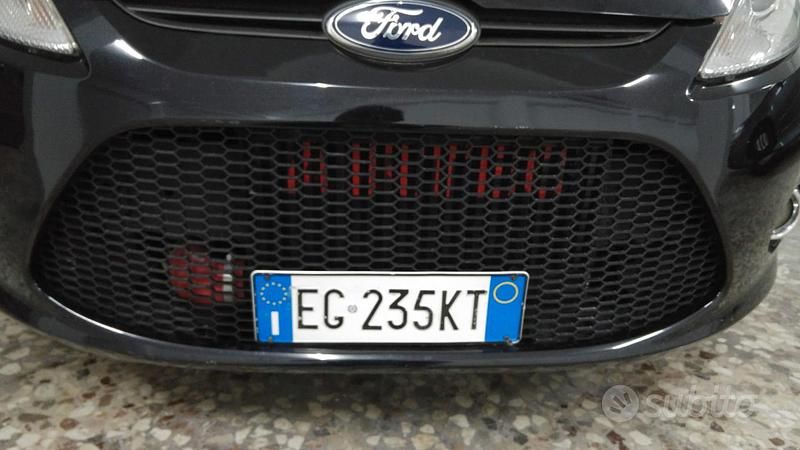 Usata Ford Fiesta Titanium 95 CV (69 kW) 2011 Nero Utilitaria