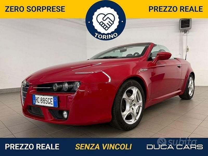 Usata Alfa Romeo Spider 185 CV (136 kW) 2007 Rosso Cabrio