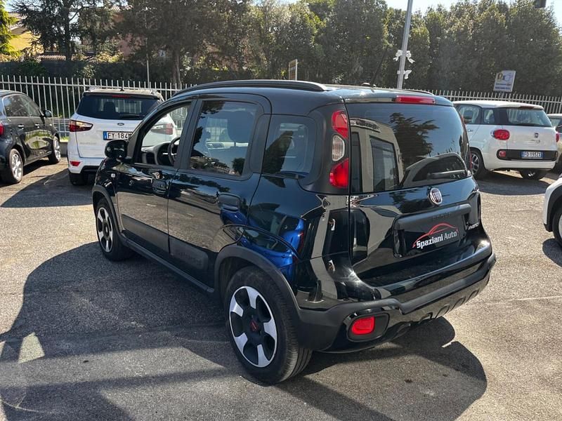 Usata Fiat Panda Cross Cross 69 CV (50 kW) 2021 Nero Utilitaria