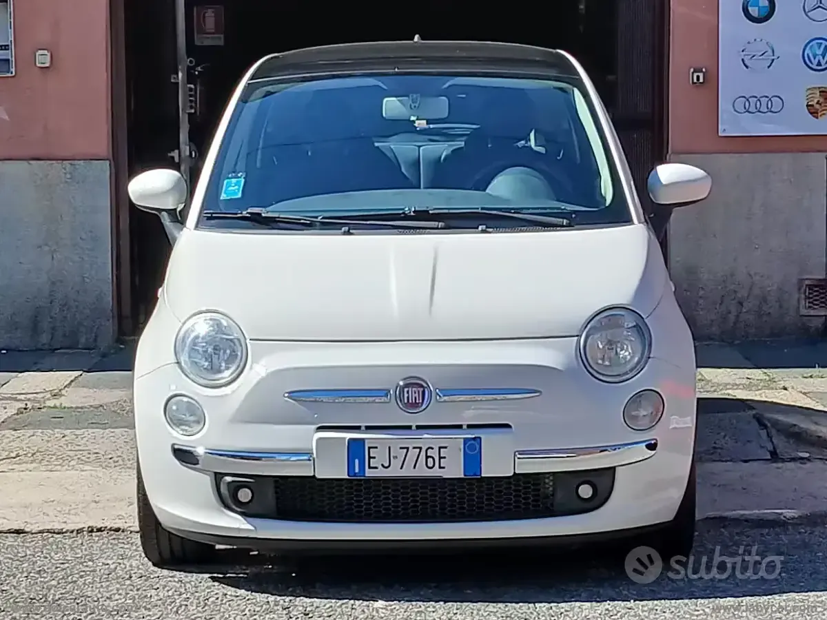 Usata Fiat 500 Lounge 69 CV (50 kW) 2011 Bianco Berlina