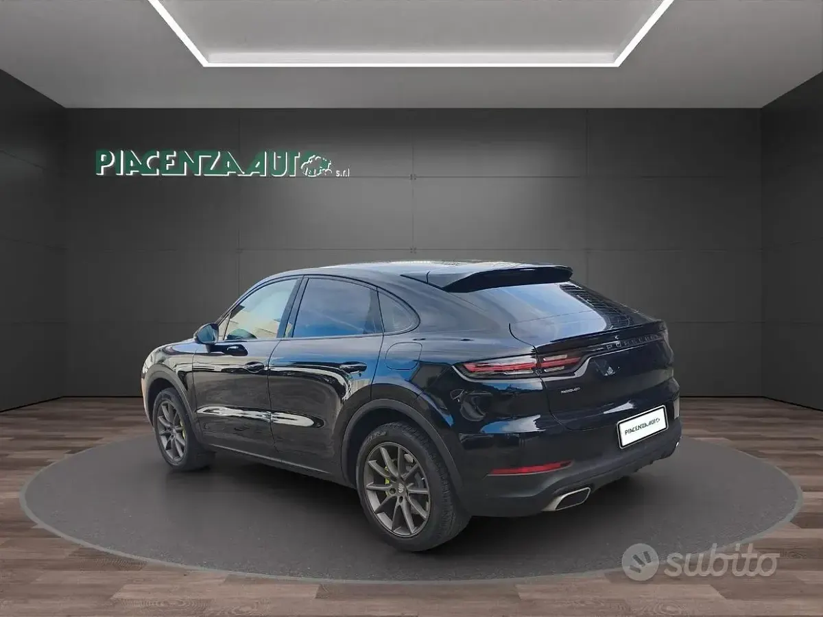 Usata Porsche Cayenne 340 CV (250 kW) 2020 Bluazzurro SUV