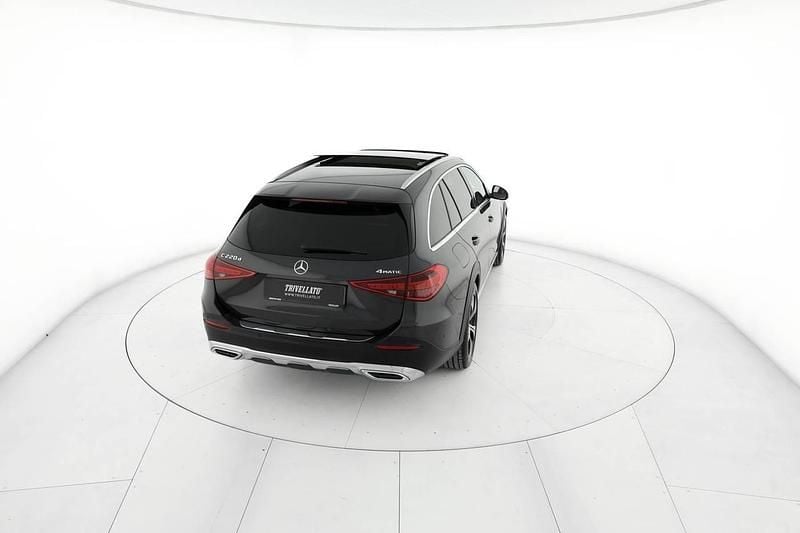 Usata Mercedes 220 Premium 200 CV (147 kW) 2022 Grigio grafite Station wagon