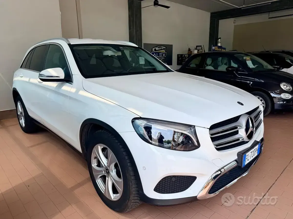 Usata Mercedes GLC220 170 CV (125 kW) 2017 Bianco SUV