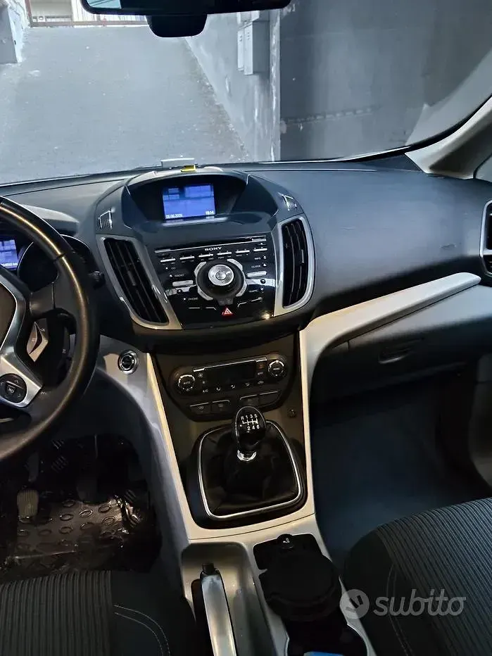 Usata Ford C-MAX Titanium 115 CV (84 kW) 2011 Bianco Monovolume