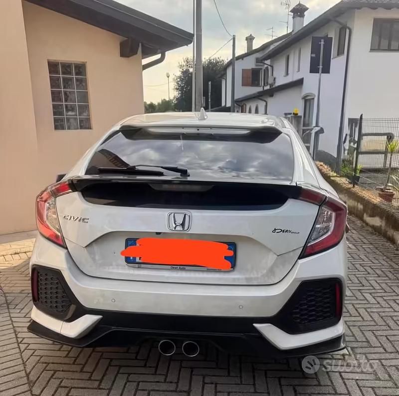 Usata Honda Civic 2018 Bianco Berlina