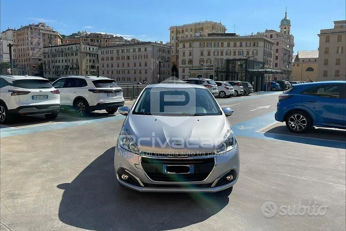 Usata Peugeot 208 Allure 75 CV (55 kW) 2017 Grigio Utilitaria