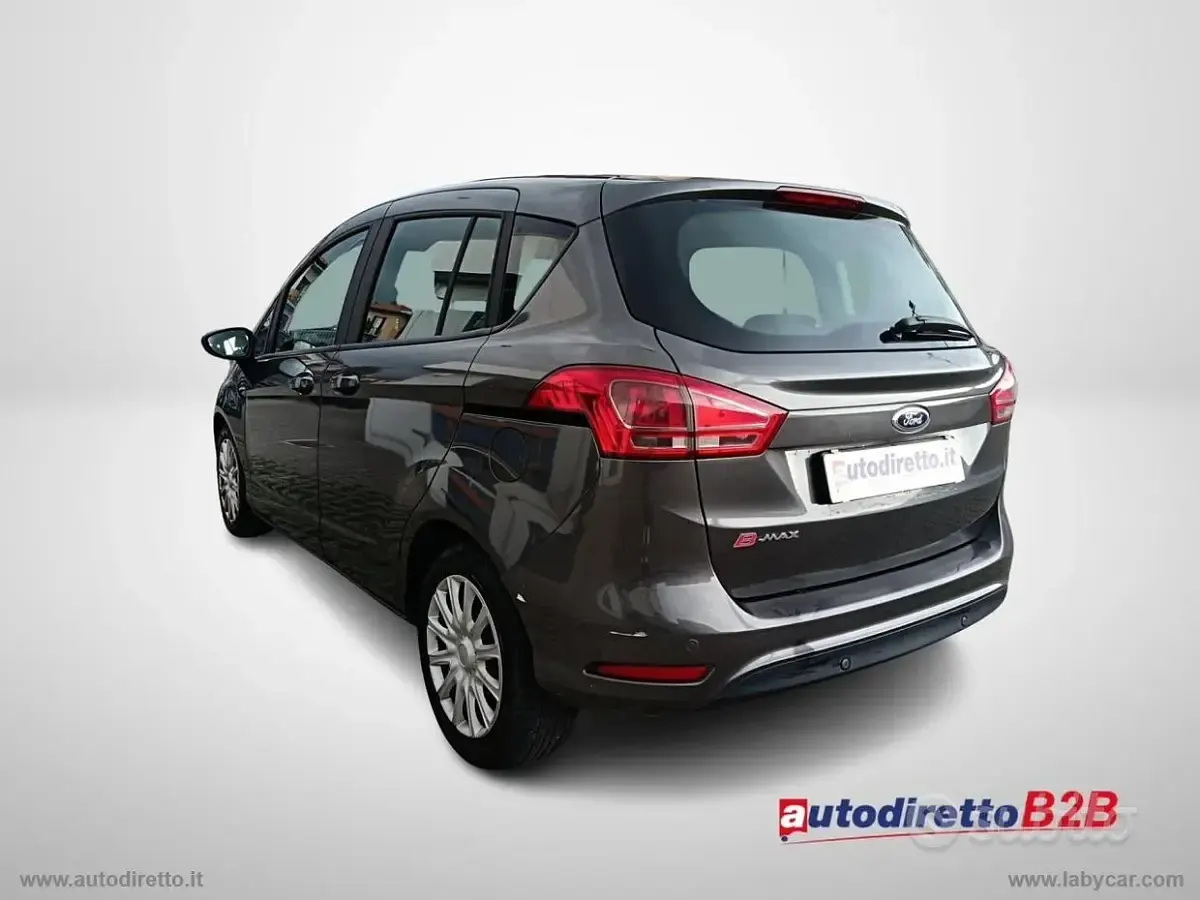 Usata Ford B-MAX Titanium 95 CV (69 kW) 2016 Grigio Monovolume
