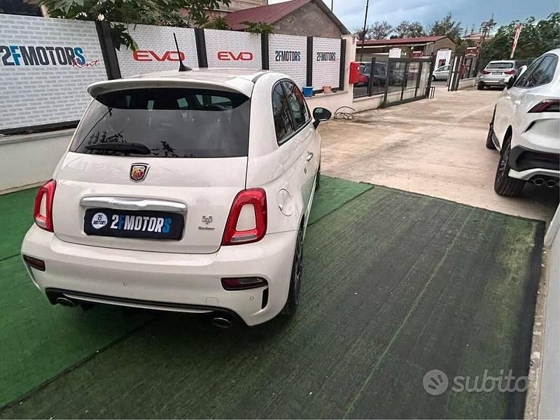 Usata Abarth 595 165 CV (121 kW) 2022 Bianco Berlina