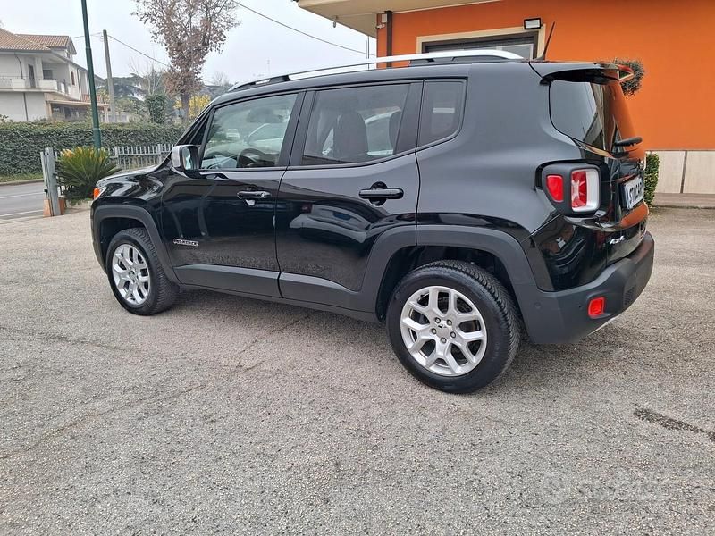 Usata Jeep Renegade Limited 140 CV (102 kW) 2018 Nero SUV
