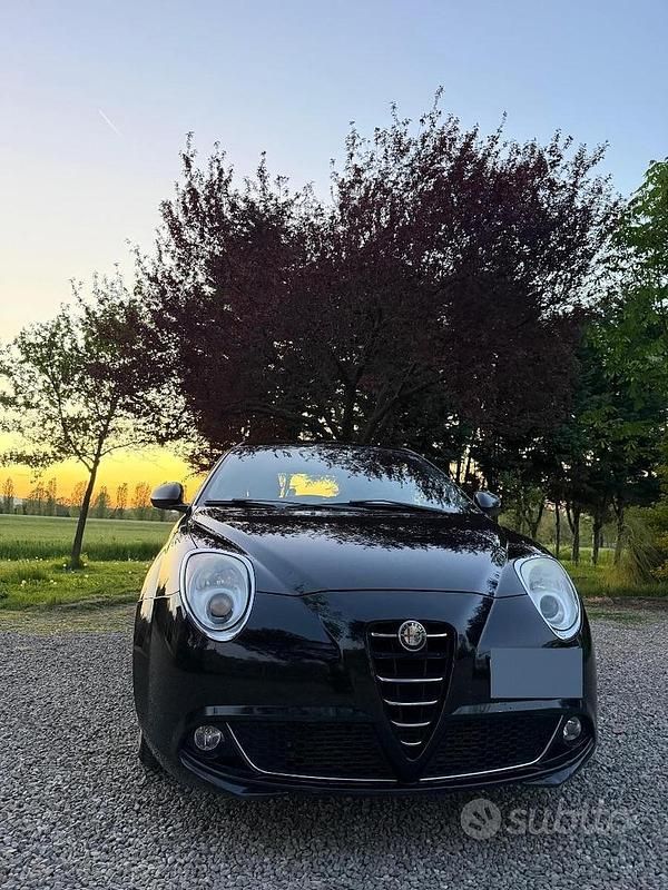 Usata Alfa Romeo MiTo 120 CV (88 kW) 2013 Nero Utilitaria