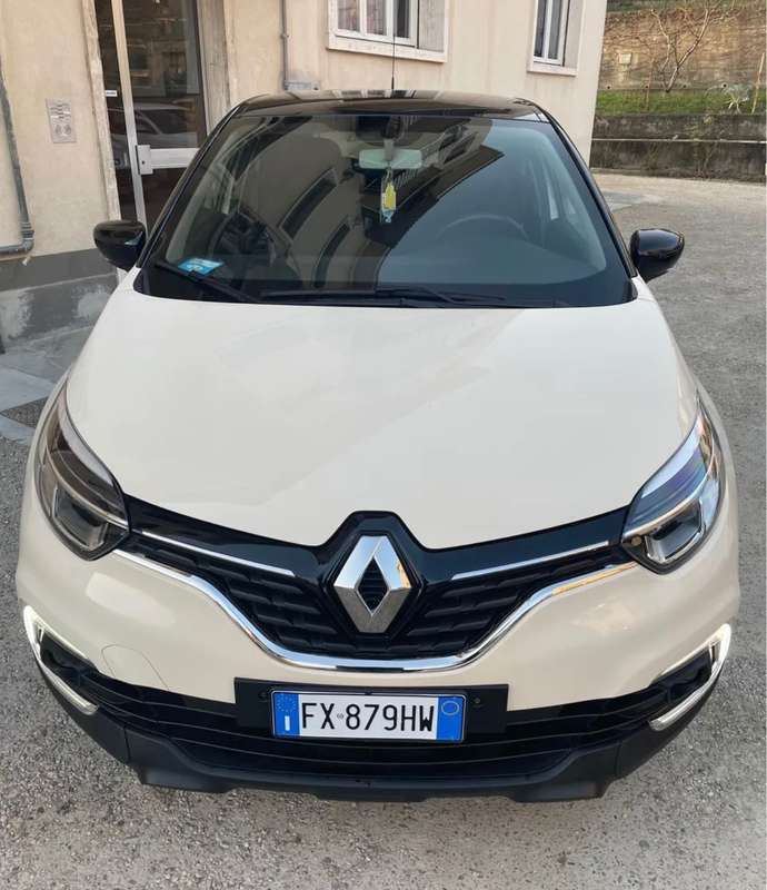 Usato 2019 Renault Captur 0.9 Benzin 90 CV (16.000 €)