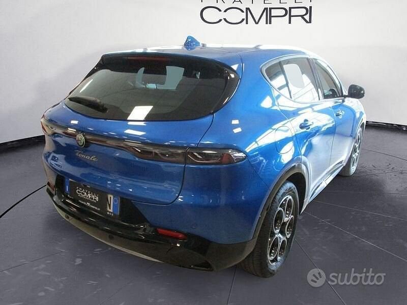 Usata Alfa Romeo Tonale Ti 160 CV (117 kW) 2023 Blu misano SUV