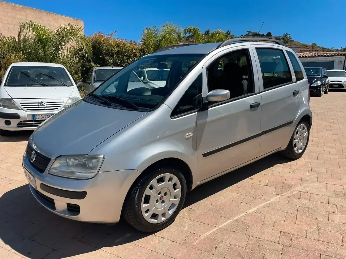 Usata Fiat Idea 90 CV (66 kW) 2007 Monovolume