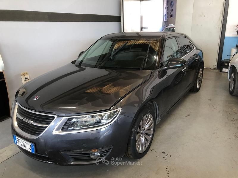 Nero Usata 2011 Saab 9-5 Vector Tre volumi | 12.800 € - Immagine 1/4