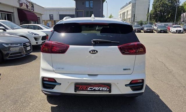 Usata Kia Niro 28 kW (39 CV) 2021 Bianco SUV