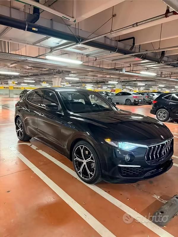 Begagnad Maserati Levante GT 330 HK (242 kW) 2022 SUV