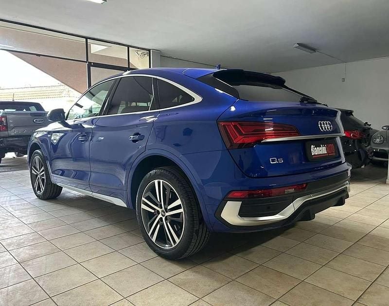 Usata Audi Q5 Sportback S-line plus 204 CV (150 kW) 2022 Blu/azzurro SUV