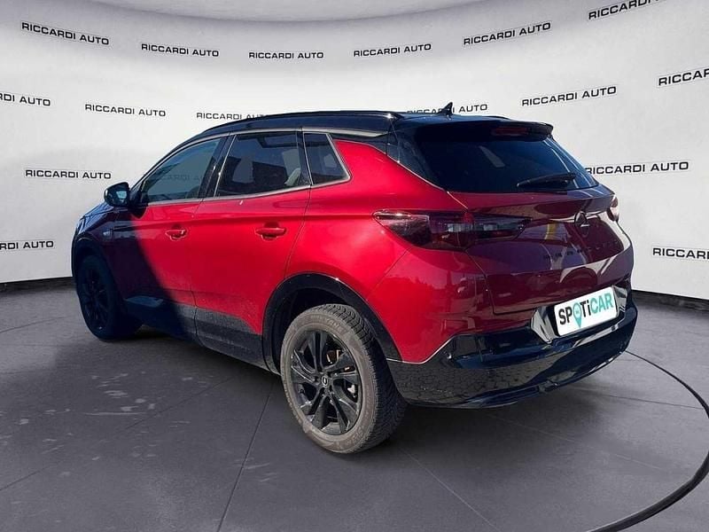 Usata Opel Grandland X GS Line 131 CV (96 kW) 2022 Rosso SUV
