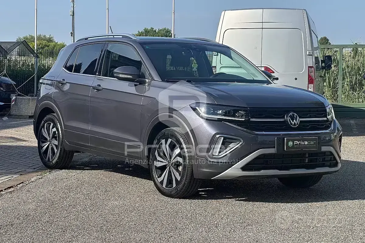 Usata VW T-Cross Style 116 CV (85 kW) 2025 Grigio SUV