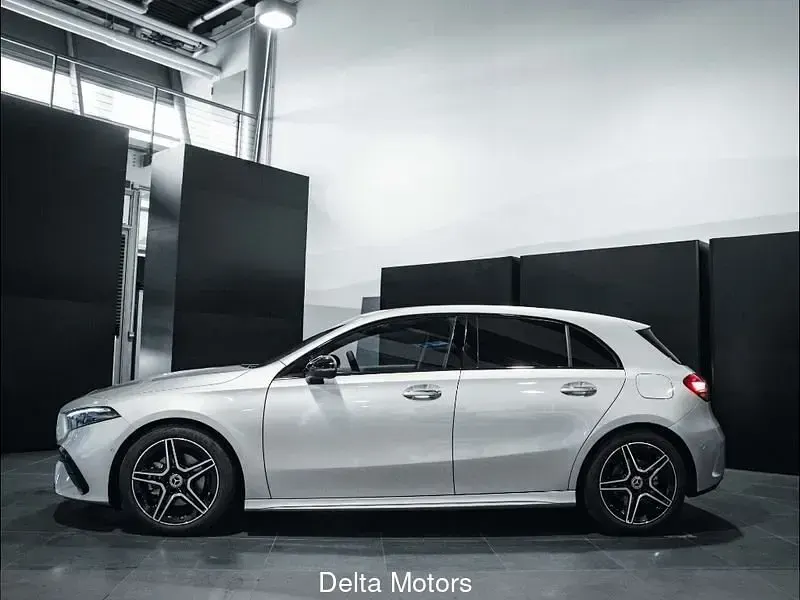 Nuova Mercedes A180 Advanced Plus 116 CV (85 kW) 2025 Nero Berlina