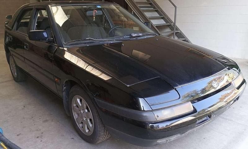 Usata Mazda 323F 128 CV (94 kW) 1991 Berlina