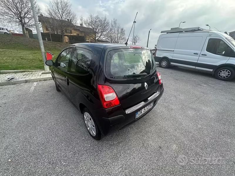 Usata Renault Twingo 65 CV (47 kW) 2008 Nero Utilitaria