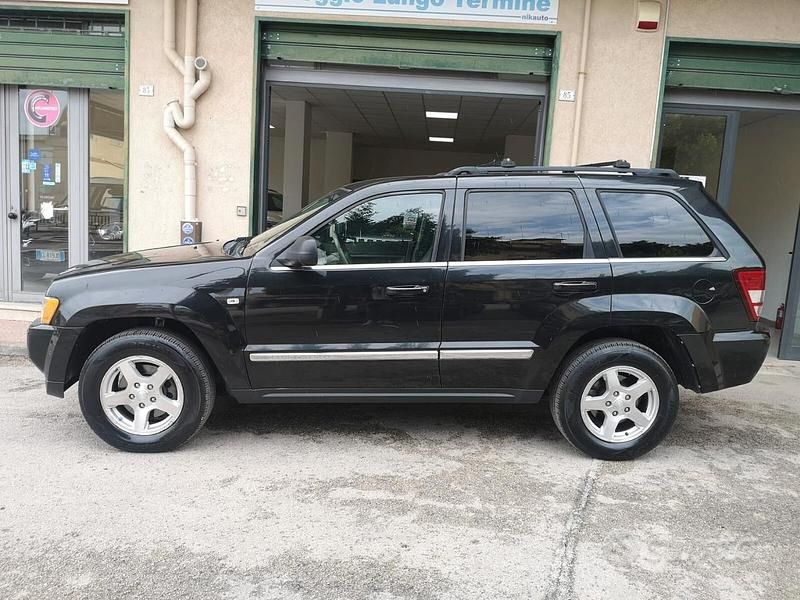 Usata Jeep Grand Cherokee Limited 218 CV (160 kW) 2006 Nero SUV