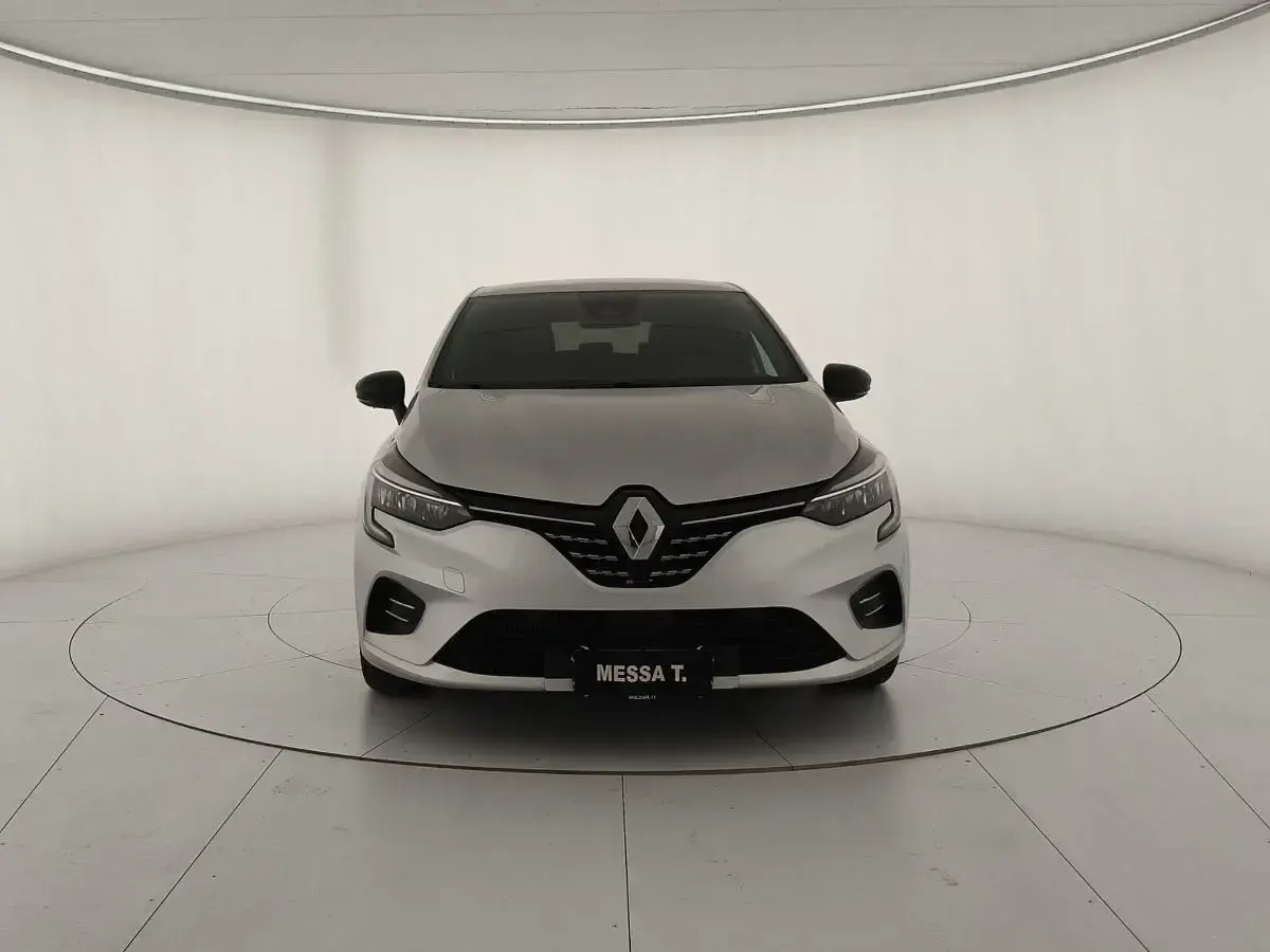Usata Renault Clio Intens 91 CV (66 kW) 2023 Tutte_argento Utilitaria