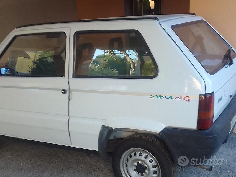 Usata Fiat Panda Young 34 CV (25 kW) 1992 Bianco Utilitaria
