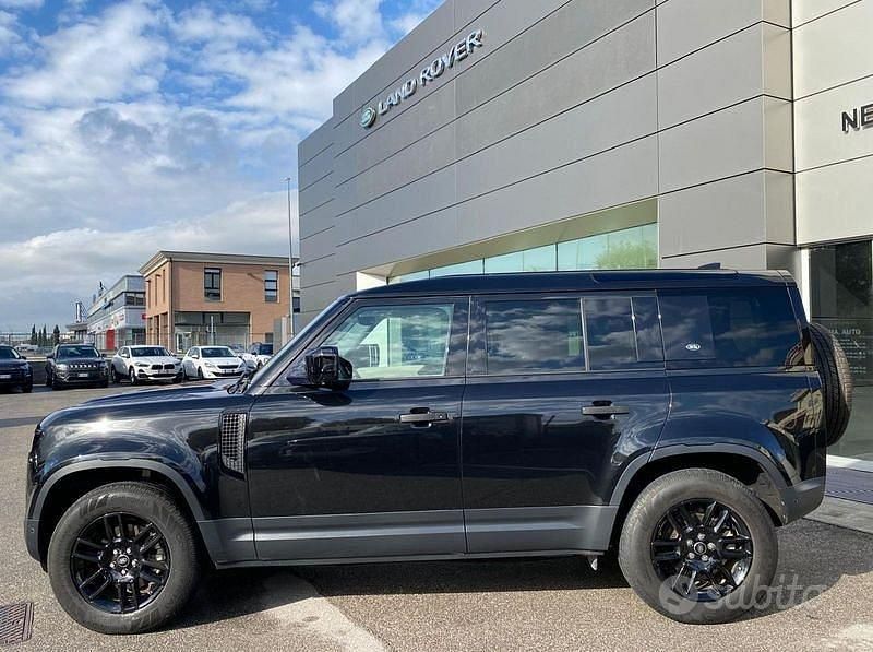 Usata Land Rover Defender S 200 CV (147 kW) 2020 Nero SUV