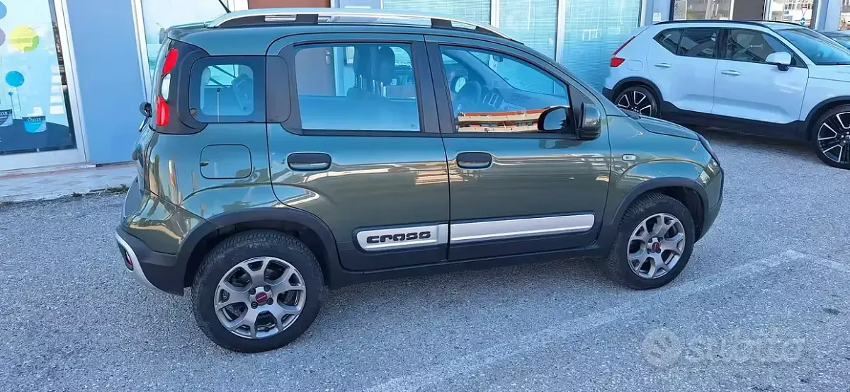 Usata Fiat Panda Cross Cross 95 CV (69 kW) 2016 Verde Utilitaria
