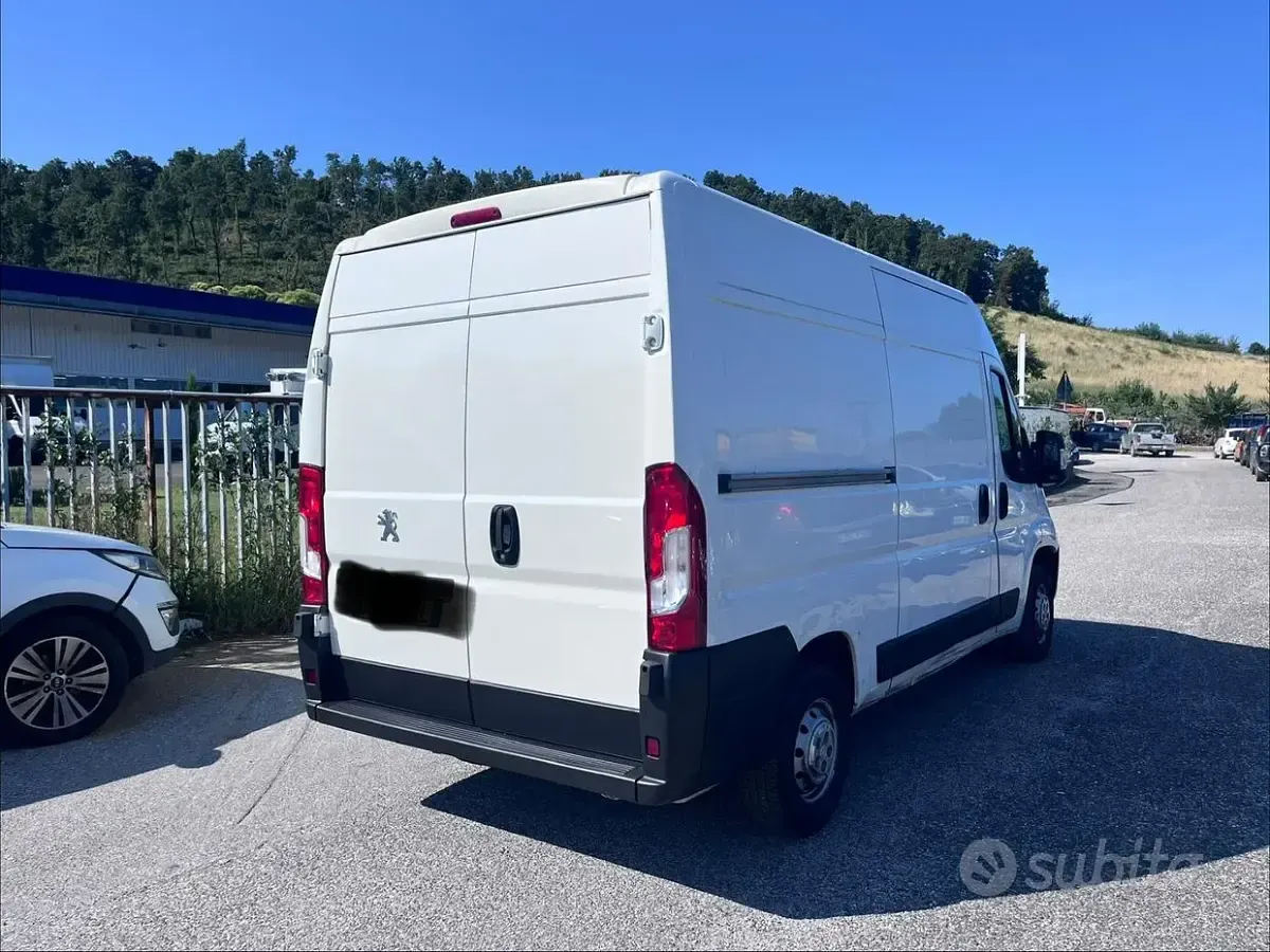 Usata Peugeot Boxer 131 CV (96 kW) 2017 Bianco Furgone