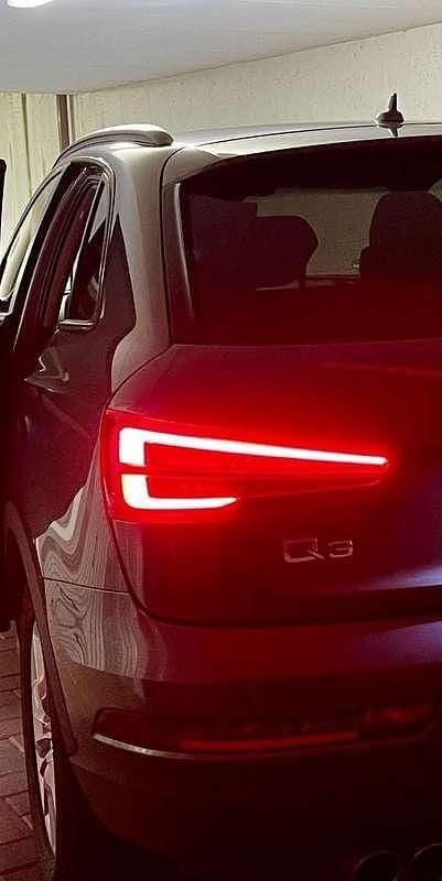 Usata Audi Q3 Ambiente 120 CV (88 kW) 2016 Grigio SUV