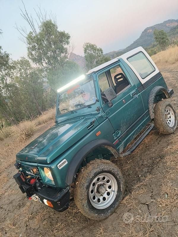 Usata Suzuki Samurai 1989 Verde SUV