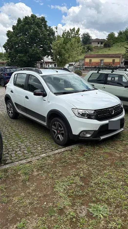 Usata Dacia Sandero Stepway 95 CV (69 kW) 2019 Bianco Berlina