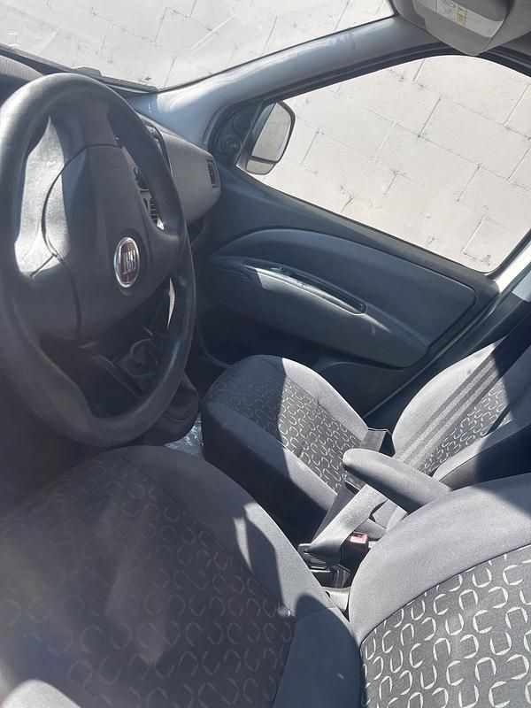 Usata Fiat Doblò 90 CV (66 kW) 2014 Bianco Monovolume