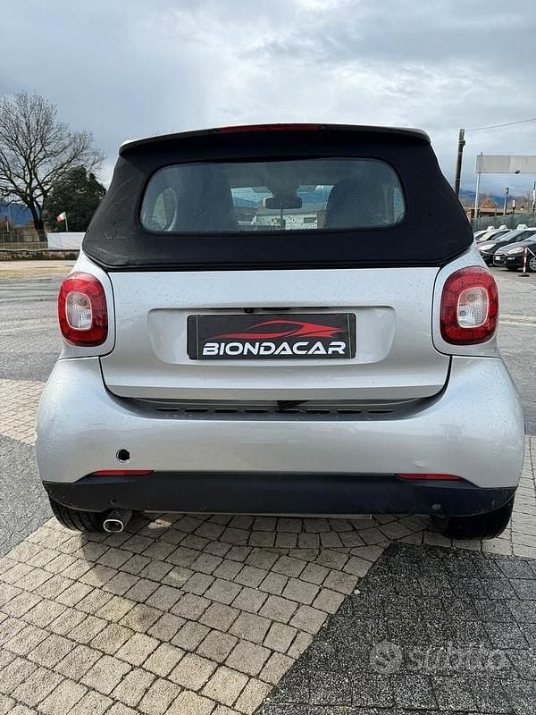 Usata Smart ForTwo Cabrio 71 CV (52 kW) 2017 Grigio Cabrio