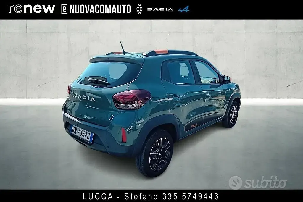 Usata Dacia Spring Comfort 33 kW (45 CV) 2023 Verde Utilitaria