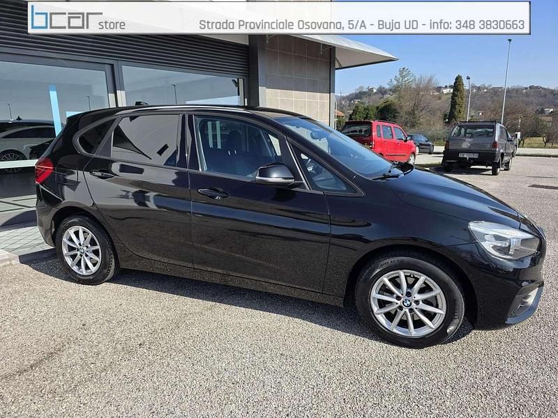 Usata BMW 218 Active Tourer Advantage 150 CV (110 kW) 2017 Nero Monovolume