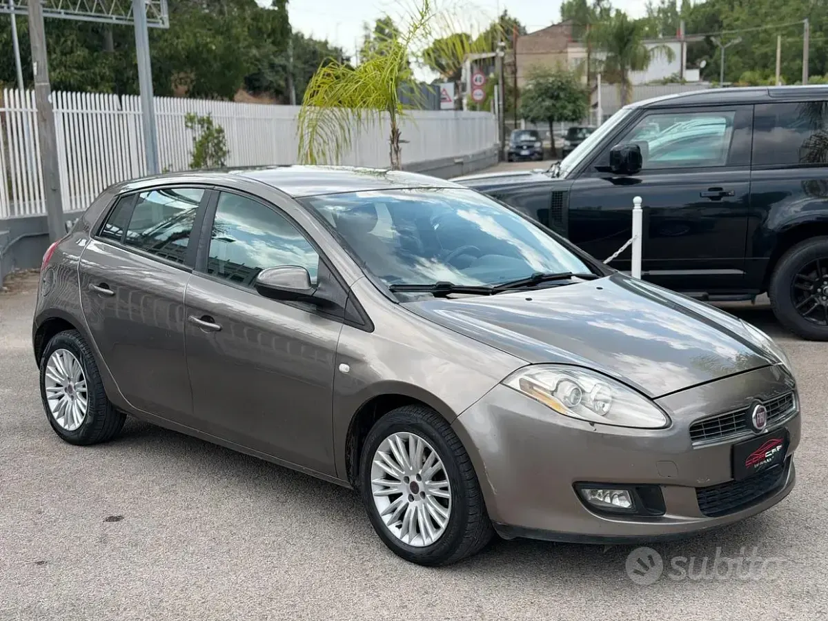 Usata Fiat Bravo Emotion 105 CV (77 kW) 2008 Utilitaria