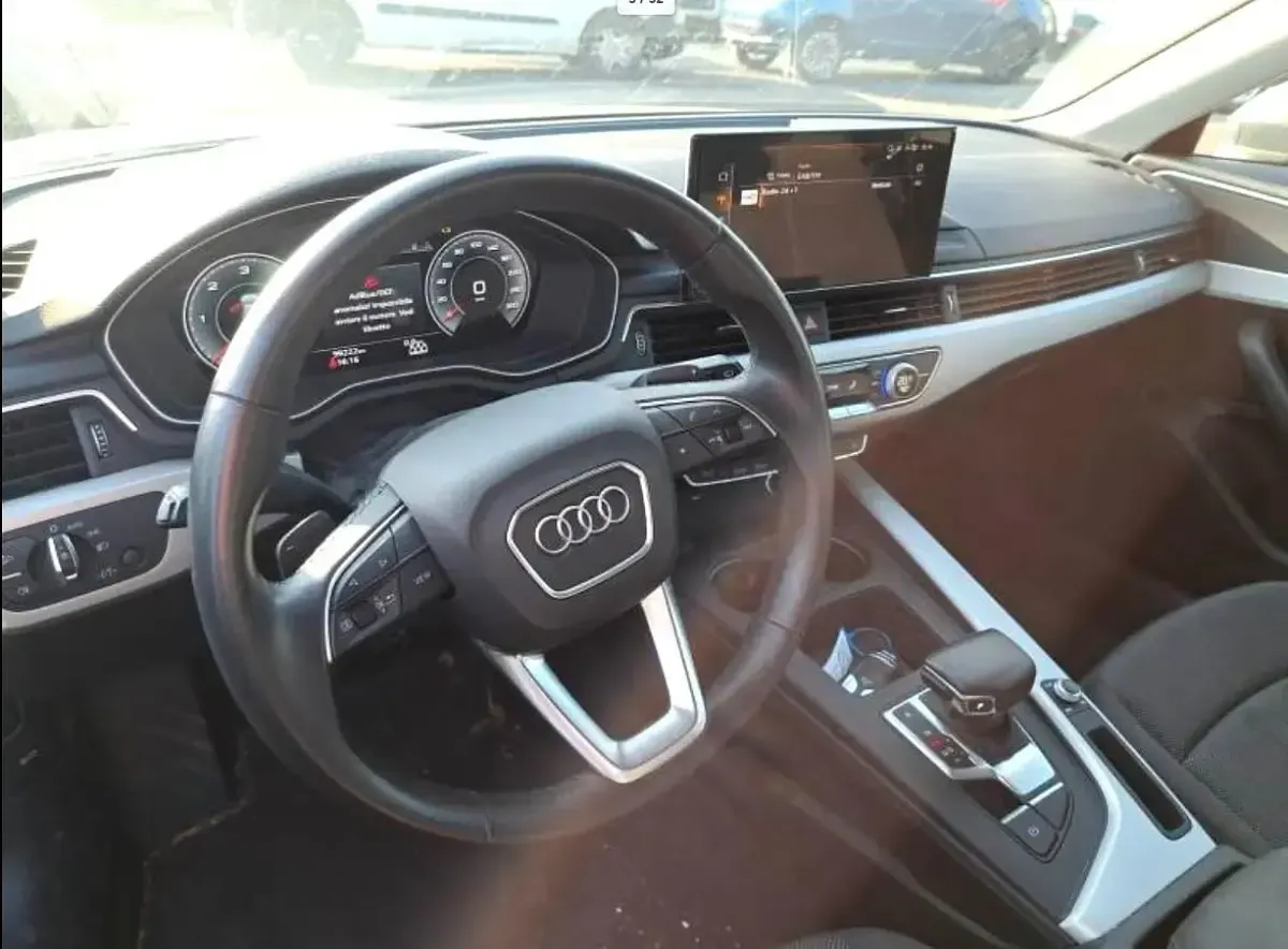 Usata Audi A4 Business 203 CV (149 kW) 2022 Grigio Station wagon