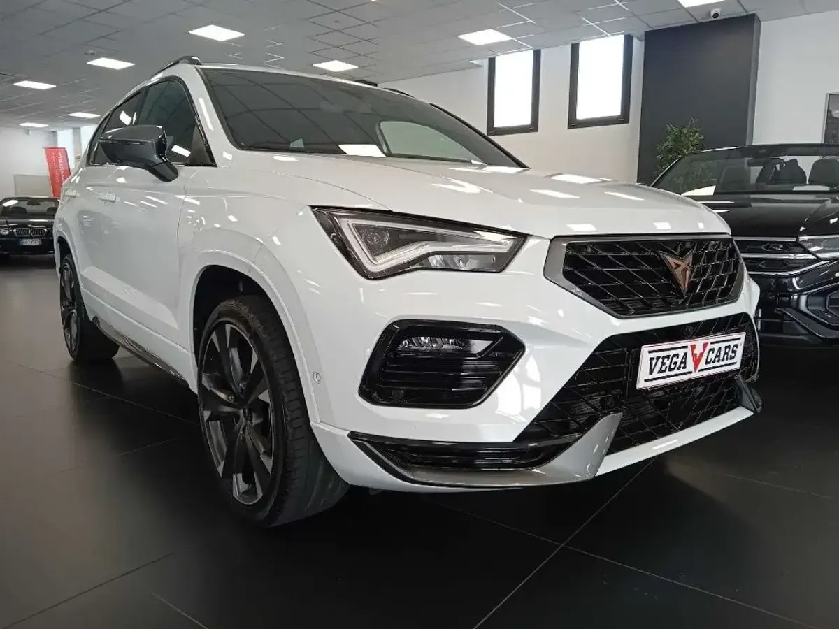 Usata Cupra Ateca 150 CV (110 kW) 2025 Bianco SUV