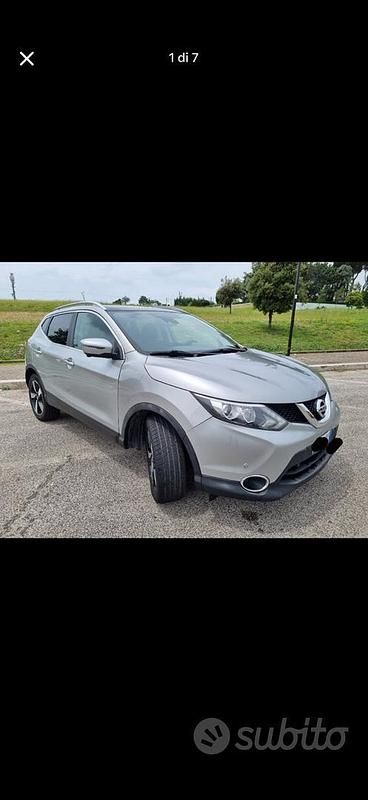 Usata Nissan Qashqai N-Connecta 115 CV (84 kW) 2017 Grigio SUV