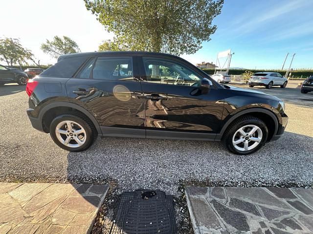 Usata Audi Q2 Business 116 CV (85 kW) 2023 Nero SUV